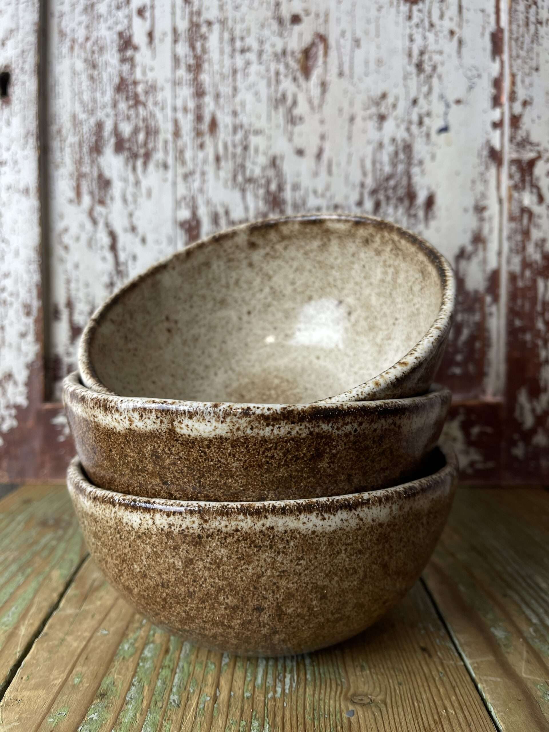 Unikaalne Kästitöö Keraamia, Töötoad, Tellimustööd